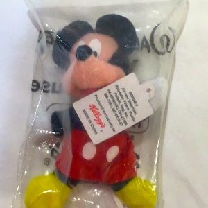 Mickey Mouse Mini Bean NIP Kellogg’s 2001 vintage